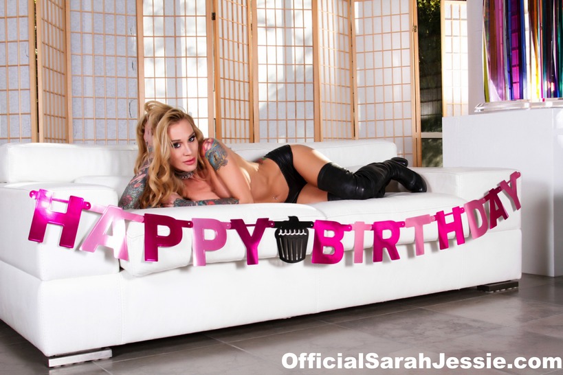 Sarah Jessie Gives Brad A Very Special Birthday Surprise 00