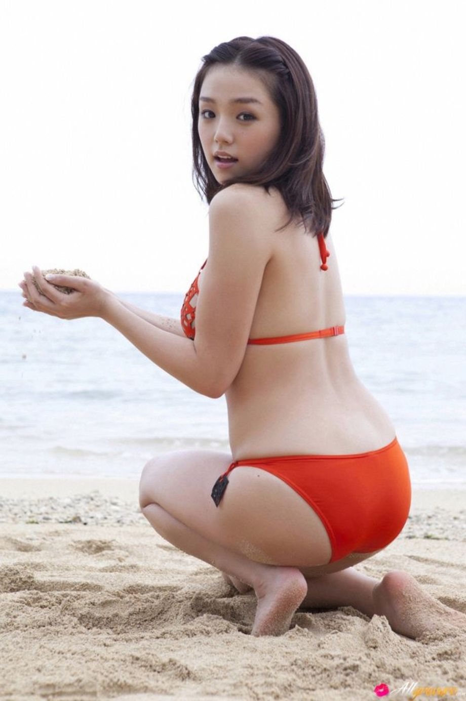 Ai Shinozaki In Sexy Bikini 10