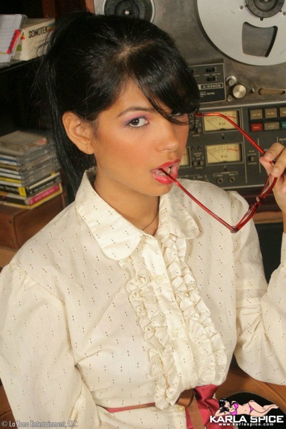 Karla Spice plays dress up as a sexy teacher 02