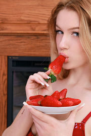 Hot Blonde Teen Plays With Her Strawberry-08