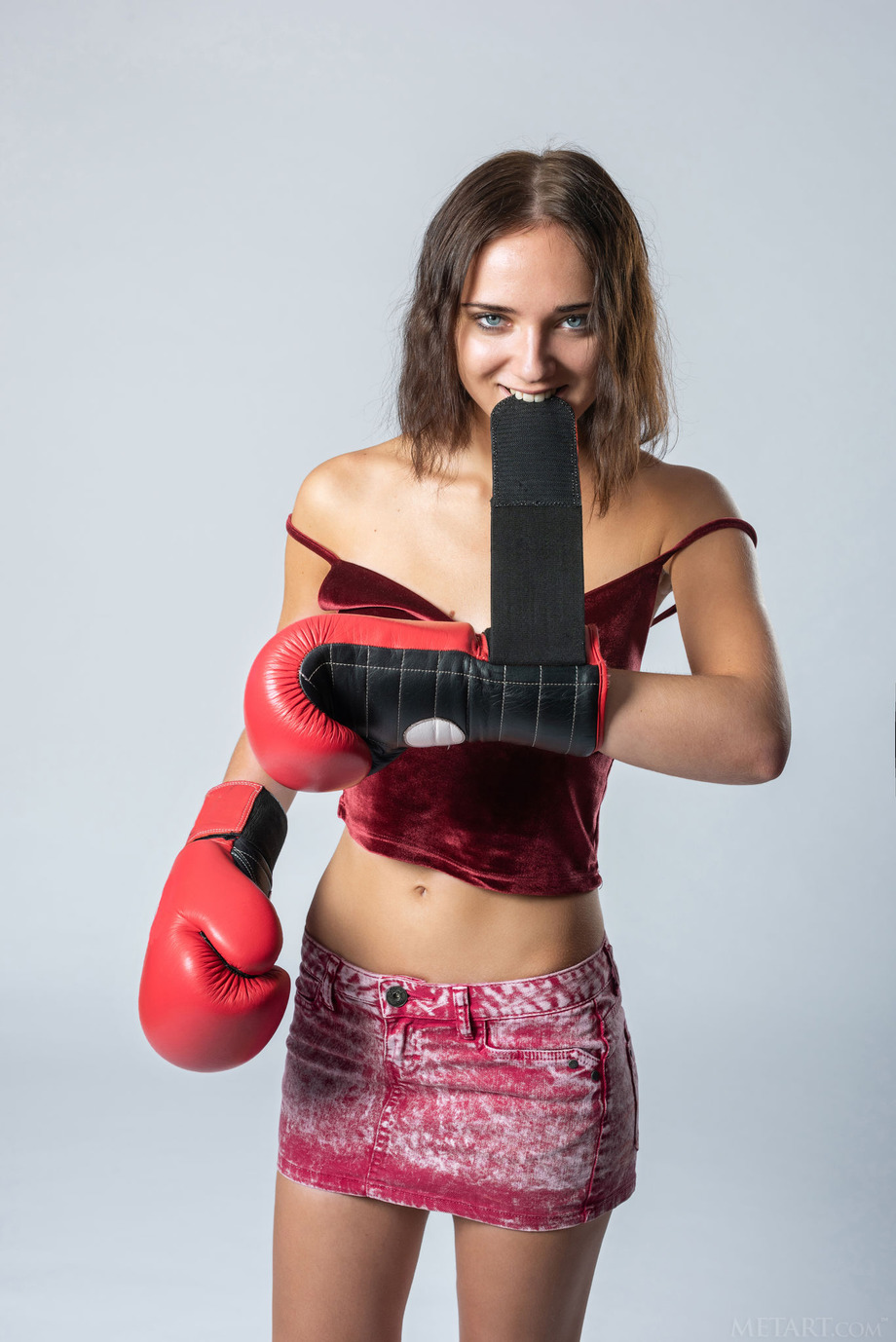 Ready To Throw Punches Or Kisses 03