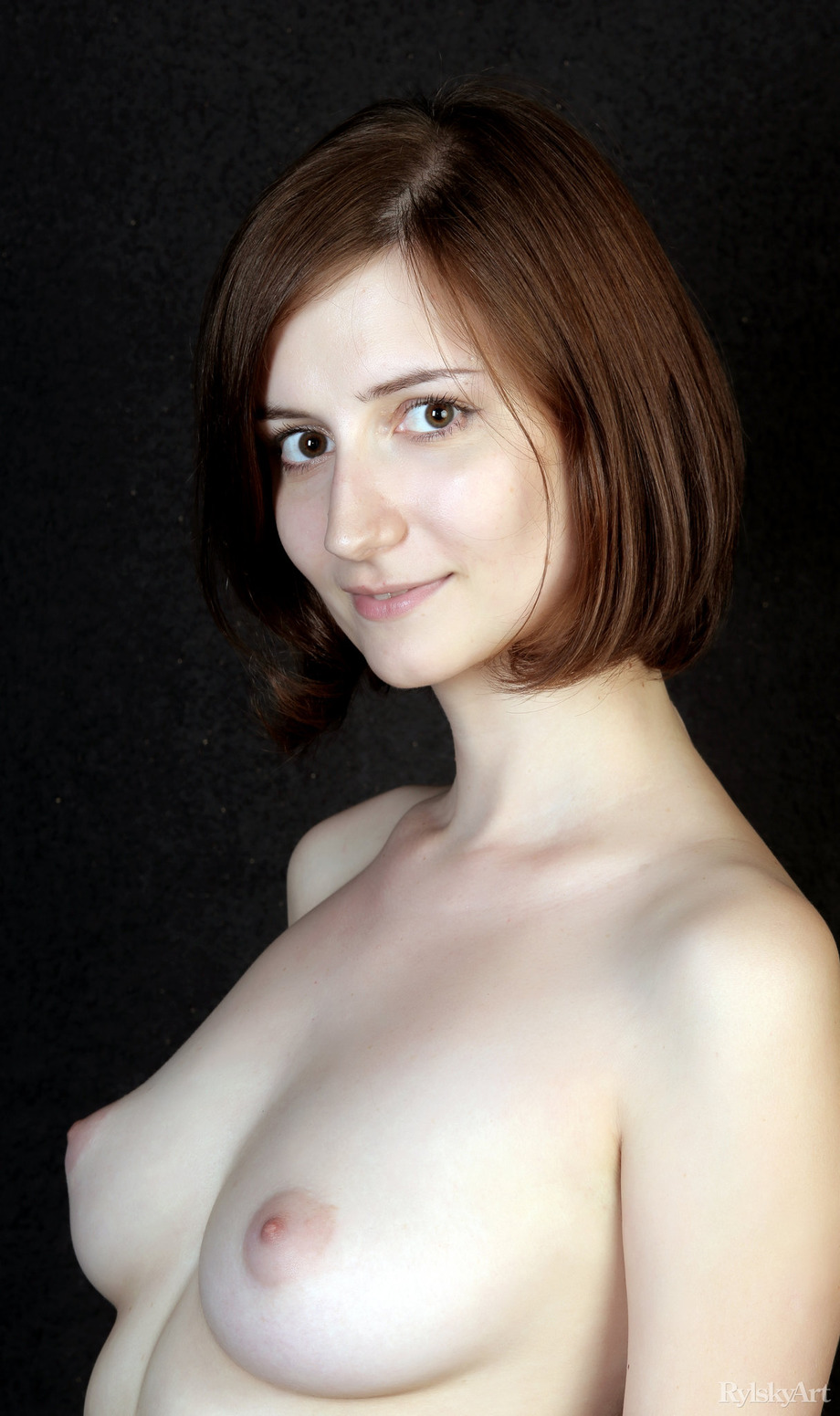 Cerneya 02
