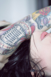 Beauty Tattoed Babe Ilanna Suicide-11