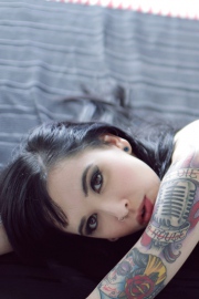 Beauty Tattoed Babe Ilanna Suicide-12